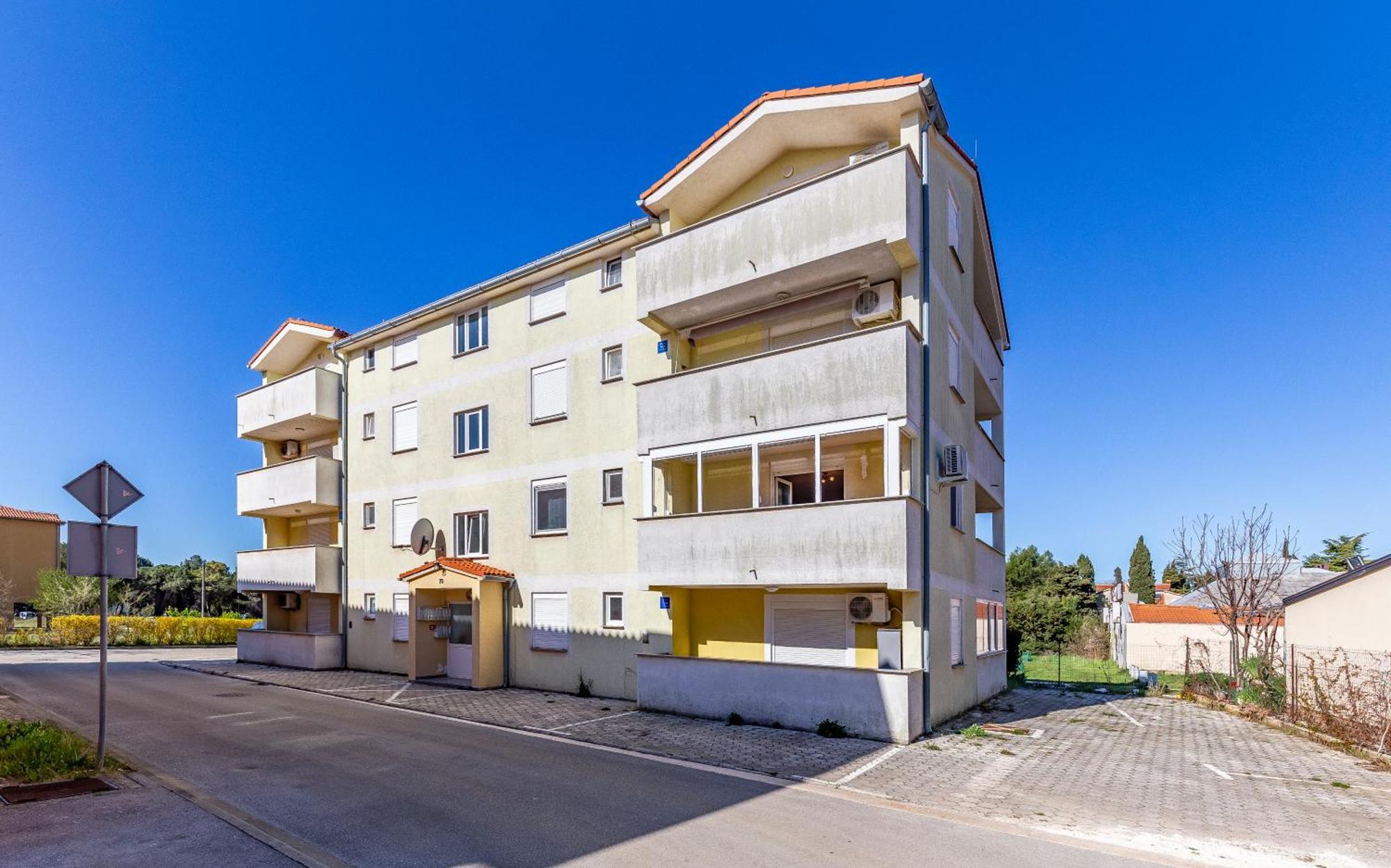 Apartment Lola Μεντουλίν Εξωτερικό φωτογραφία